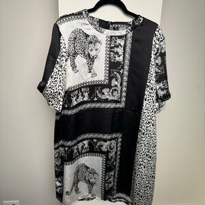 Missguided Satin Tunic Abstract Jaguar Print